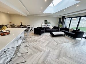 Lounge area- click for photo gallery